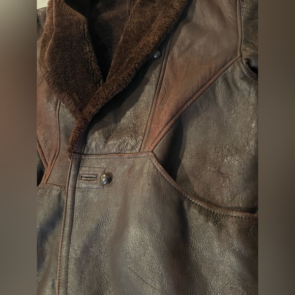 Brown Shearling Leather Vintage Coat - Picture 6 of 11